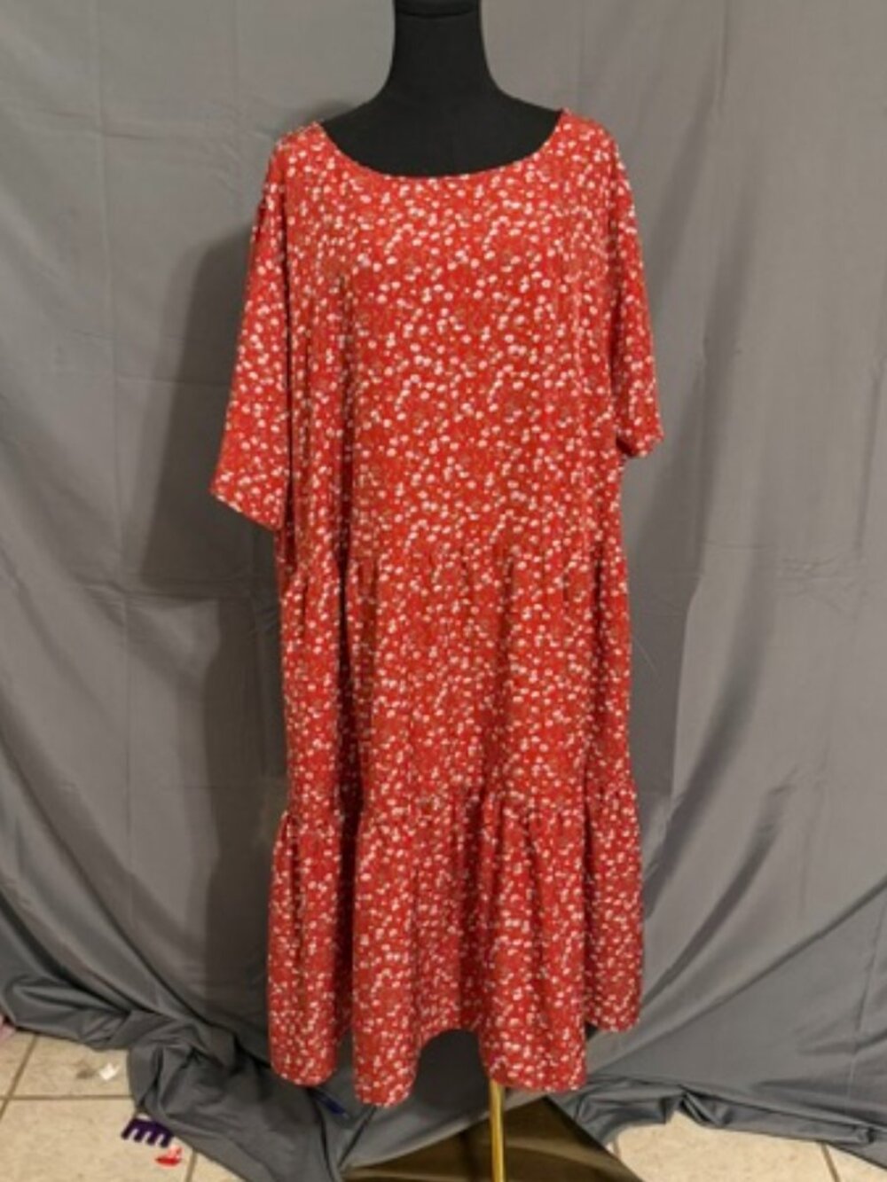 BLOOMCHIC Maxi Dress Size 28